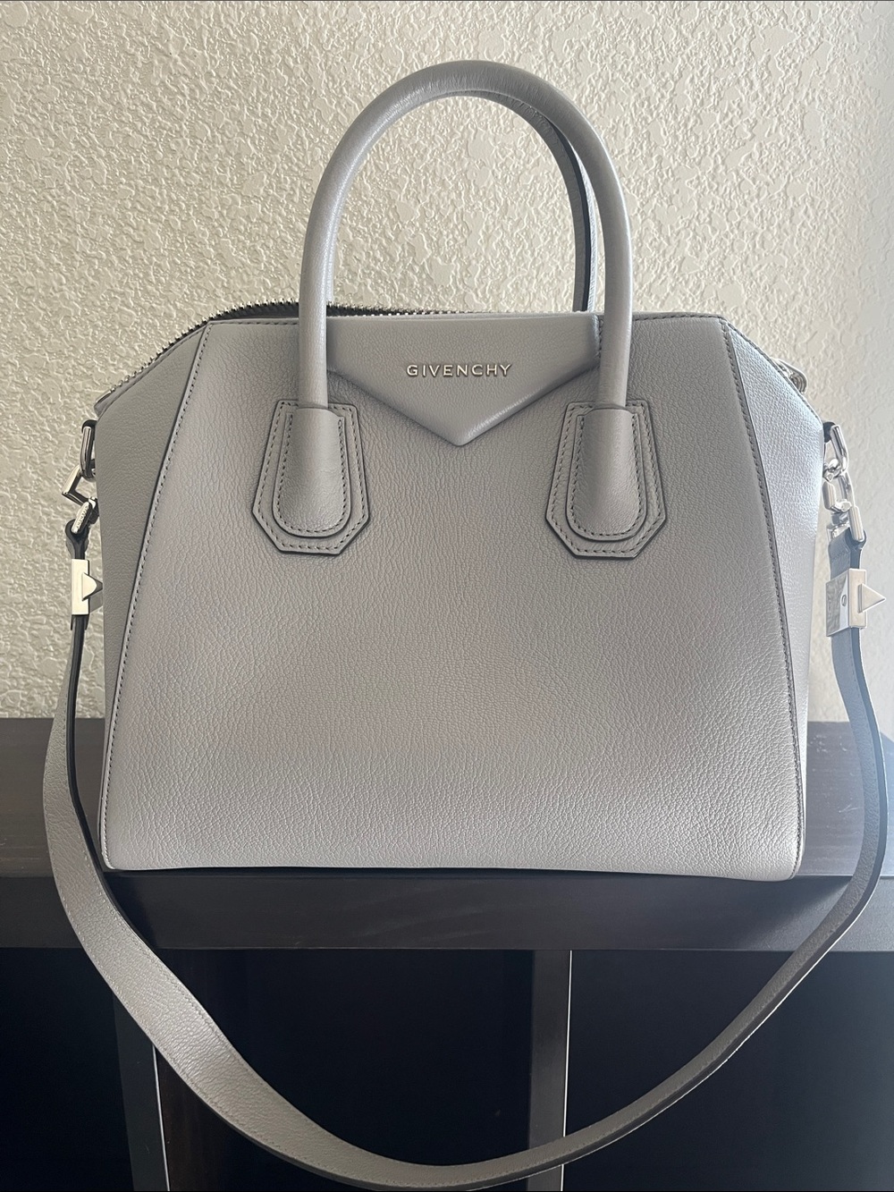 Givenchy Antigona Small Gray sugar goatskin Leather satchel silver hardware